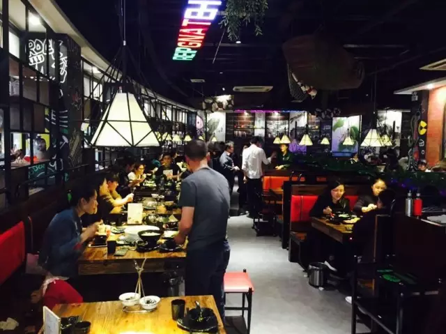 荷塘码头黑鱼馆海盐店开业9.9元吃鱼啦！